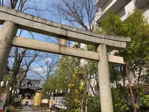 溝口神社の鳥居