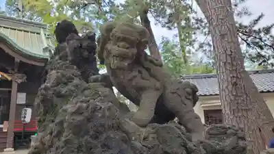 諏訪神社の狛犬