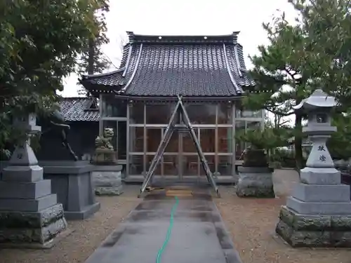 道神社の本殿