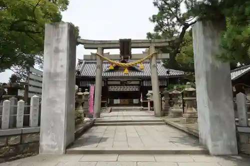 止止呂支比売命神社の鳥居