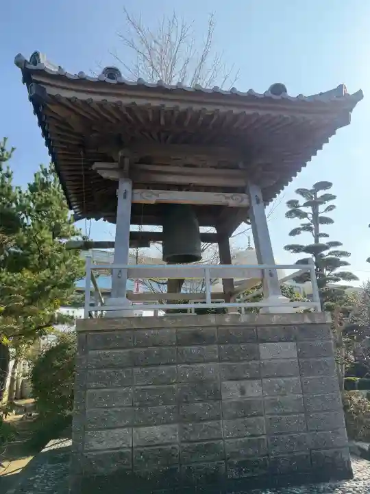 西方寺の{uncategorized: "未分類", other: "その他", undefined: "問題あり", building: "その他建物", grave: "お墓", sacred_gate: "鳥居", guardian: "狛犬", statue: "像", buddha: "仏像", history: "歴史", nature: "自然", garden: "庭園", animal: "動物", pagoda: "塔", temizu: "手水舎", mountain_gate: "山門・神門", sanctuary: "本殿・本堂", subordinate: "末社・摂社", art: "芸術", scenery: "景色", jizo: "地蔵", ema: "絵馬", goshuin: "御朱印", omikuji: "おみくじ", items: "授与品その他", amulet: "お守り", goshuincho: "御朱印帳", eats: "食事", festival: "お祭り", votive_dance: "神楽", shichigosan: "七五三参", wedding: "結婚式", experience: "体験その他", initially: "初詣", around: "周辺", anti_infection: "感染症対策"}