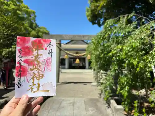 都波岐奈加等神社の{uncategorized: "未分類", other: "その他", undefined: "問題あり", building: "その他建物", grave: "お墓", sacred_gate: "鳥居", guardian: "狛犬", statue: "像", buddha: "仏像", history: "歴史", nature: "自然", garden: "庭園", animal: "動物", pagoda: "塔", temizu: "手水舎", mountain_gate: "山門・神門", sanctuary: "本殿・本堂", subordinate: "末社・摂社", art: "芸術", scenery: "景色", jizo: "地蔵", ema: "絵馬", goshuin: "御朱印", omikuji: "おみくじ", items: "授与品その他", amulet: "お守り", goshuincho: "御朱印帳", eats: "食事", festival: "お祭り", votive_dance: "神楽", shichigosan: "七五三参", wedding: "結婚式", experience: "体験その他", initially: "初詣", around: "周辺", anti_infection: "感染症対策"}
