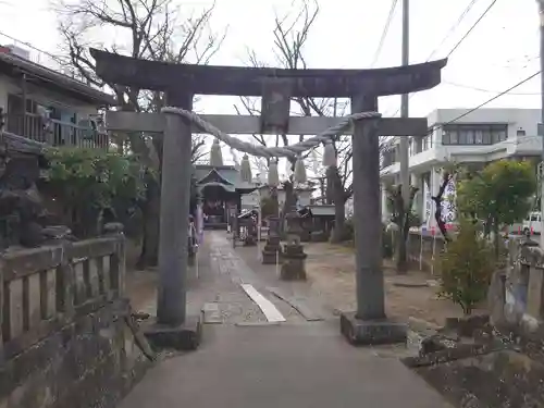 取手八坂神社の鳥居