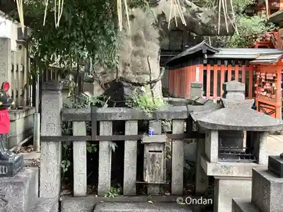 満足稲荷神社の末社・摂社