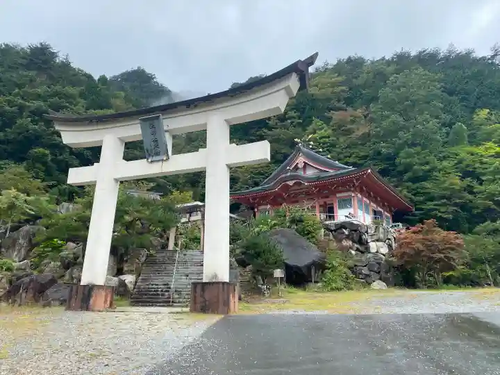 夫婦木神社姫の宮の鳥居