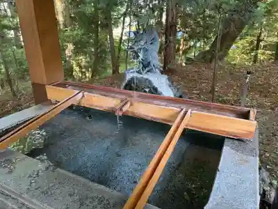 新屋山神社(山梨県)