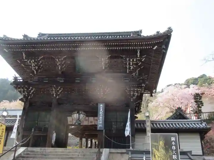長谷寺の山門・神門