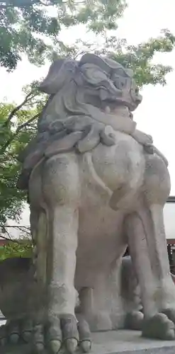 寒川神社の狛犬