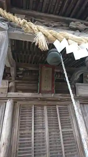 子松神社の本殿