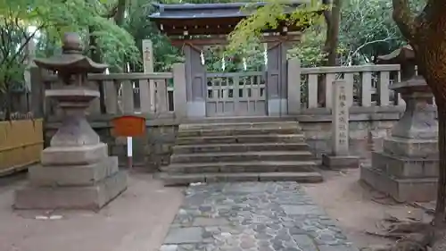 湊川神社のお墓