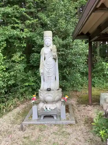 小野沢善光寺の仏像