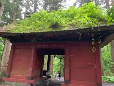 戸隠神社奥社の山門・神門