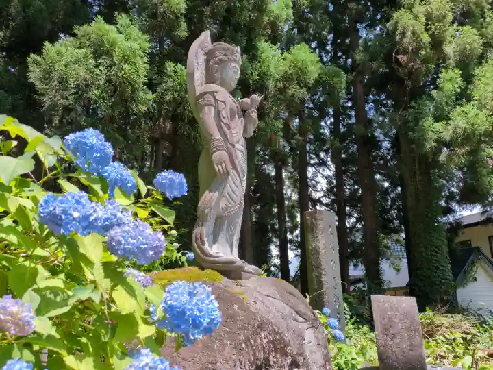 幸徳院笹野寺(山形県)