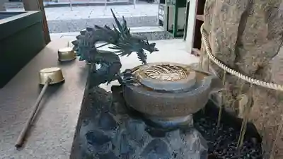 三毳不動尊の手水舎