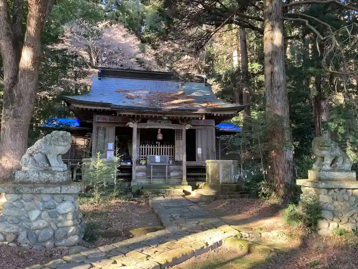 静神社の本殿・本堂