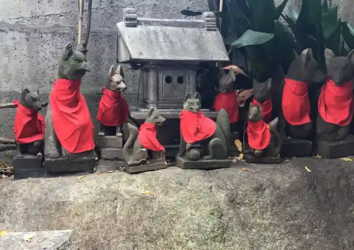 波除神社(波除稲荷神社)の狛犬