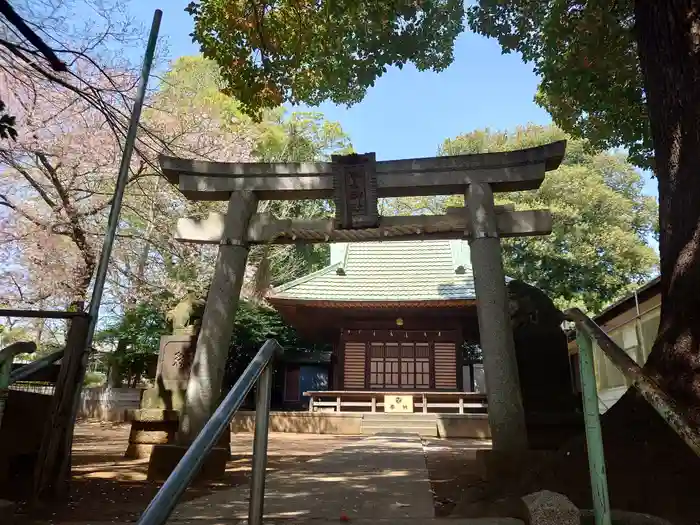 青砥杉山神社の鳥居