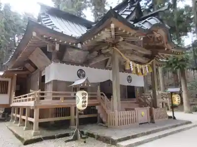 御岩神社の本殿・本堂