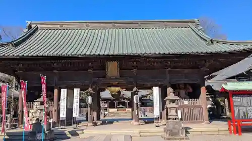 妻沼聖天山歓喜院の山門・神門