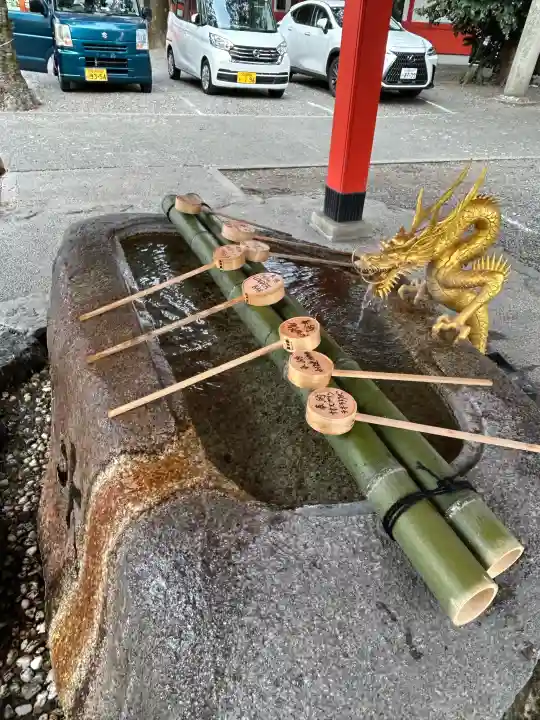 金神社の{uncategorized: "未分類", other: "その他", undefined: "問題あり", building: "その他建物", grave: "お墓", sacred_gate: "鳥居", guardian: "狛犬", statue: "像", buddha: "仏像", history: "歴史", nature: "自然", garden: "庭園", animal: "動物", pagoda: "塔", temizu: "手水舎", mountain_gate: "山門・神門", sanctuary: "本殿・本堂", subordinate: "末社・摂社", art: "芸術", scenery: "景色", jizo: "地蔵", ema: "絵馬", goshuin: "御朱印", omikuji: "おみくじ", items: "授与品その他", amulet: "お守り", goshuincho: "御朱印帳", eats: "食事", festival: "お祭り", votive_dance: "神楽", shichigosan: "七五三参", wedding: "結婚式", experience: "体験その他", initially: "初詣", around: "周辺", anti_infection: "感染症対策"}