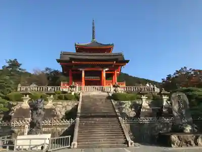 清水寺の山門・神門