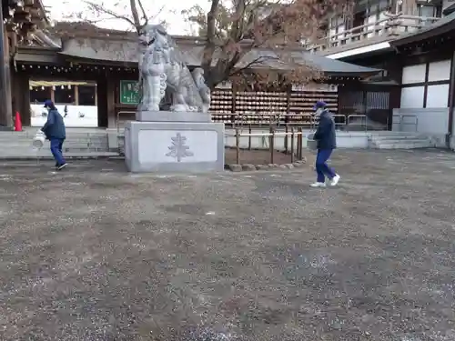 寒川神社の狛犬