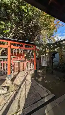 満足稲荷神社の末社・摂社