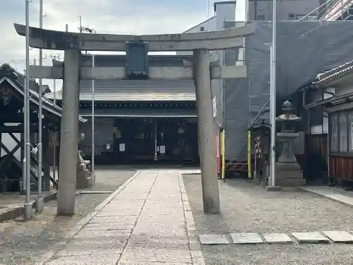 八尾天満宮の{uncategorized: "未分類", other: "その他", undefined: "問題あり", building: "その他建物", grave: "お墓", sacred_gate: "鳥居", guardian: "狛犬", statue: "像", buddha: "仏像", history: "歴史", nature: "自然", garden: "庭園", animal: "動物", pagoda: "塔", temizu: "手水舎", mountain_gate: "山門・神門", sanctuary: "本殿・本堂", subordinate: "末社・摂社", art: "芸術", scenery: "景色", jizo: "地蔵", ema: "絵馬", goshuin: "御朱印", omikuji: "おみくじ", items: "授与品その他", amulet: "お守り", goshuincho: "御朱印帳", eats: "食事", festival: "お祭り", votive_dance: "神楽", shichigosan: "七五三参", wedding: "結婚式", experience: "体験その他", initially: "初詣", around: "周辺", anti_infection: "感染症対策"}