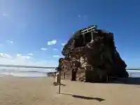 稲佐の浜 弁天島(島根県)