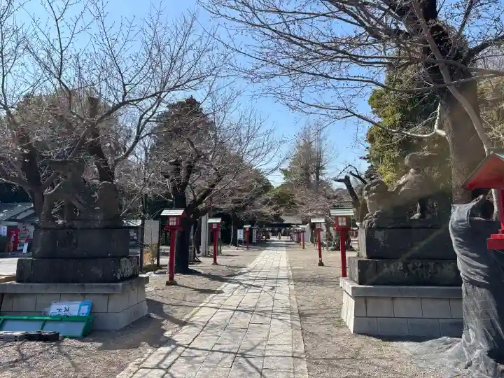 鷲宮神社の{uncategorized: "未分類", other: "その他", undefined: "問題あり", building: "その他建物", grave: "お墓", sacred_gate: "鳥居", guardian: "狛犬", statue: "像", buddha: "仏像", history: "歴史", nature: "自然", garden: "庭園", animal: "動物", pagoda: "塔", temizu: "手水舎", mountain_gate: "山門・神門", sanctuary: "本殿・本堂", subordinate: "末社・摂社", art: "芸術", scenery: "景色", jizo: "地蔵", ema: "絵馬", goshuin: "御朱印", omikuji: "おみくじ", items: "授与品その他", amulet: "お守り", goshuincho: "御朱印帳", eats: "食事", festival: "お祭り", votive_dance: "神楽", shichigosan: "七五三参", wedding: "結婚式", experience: "体験その他", initially: "初詣", around: "周辺", anti_infection: "感染症対策"}