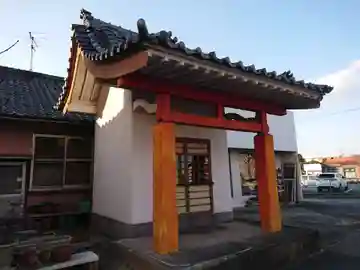 祠の本殿・本堂