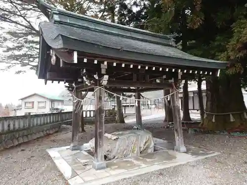 村上神社の手水舎