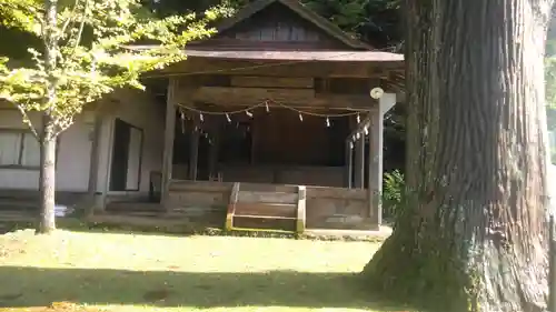 白鳥神社の神楽