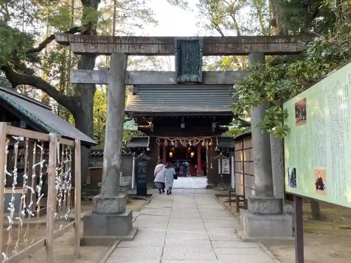 赤坂氷川神社の鳥居