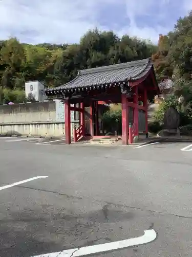 慈妙院の山門・神門