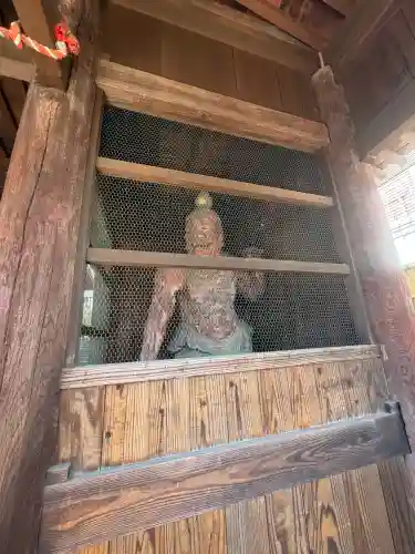 弘明寺の{uncategorized: "未分類", other: "その他", undefined: "問題あり", building: "その他建物", grave: "お墓", sacred_gate: "鳥居", guardian: "狛犬", statue: "像", buddha: "仏像", history: "歴史", nature: "自然", garden: "庭園", animal: "動物", pagoda: "塔", temizu: "手水舎", mountain_gate: "山門・神門", sanctuary: "本殿・本堂", subordinate: "末社・摂社", art: "芸術", scenery: "景色", jizo: "地蔵", ema: "絵馬", goshuin: "御朱印", omikuji: "おみくじ", items: "授与品その他", amulet: "お守り", goshuincho: "御朱印帳", eats: "食事", festival: "お祭り", votive_dance: "神楽", shichigosan: "七五三参", wedding: "結婚式", experience: "体験その他", initially: "初詣", around: "周辺", anti_infection: "感染症対策"}