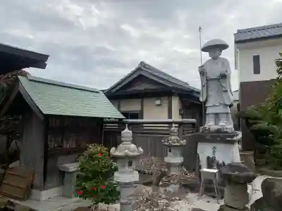万福寺の{uncategorized: "未分類", other: "その他", undefined: "問題あり", building: "その他建物", grave: "お墓", sacred_gate: "鳥居", guardian: "狛犬", statue: "像", buddha: "仏像", history: "歴史", nature: "自然", garden: "庭園", animal: "動物", pagoda: "塔", temizu: "手水舎", mountain_gate: "山門・神門", sanctuary: "本殿・本堂", subordinate: "末社・摂社", art: "芸術", scenery: "景色", jizo: "地蔵", ema: "絵馬", goshuin: "御朱印", omikuji: "おみくじ", items: "授与品その他", amulet: "お守り", goshuincho: "御朱印帳", eats: "食事", festival: "お祭り", votive_dance: "神楽", shichigosan: "七五三参", wedding: "結婚式", experience: "体験その他", initially: "初詣", around: "周辺", anti_infection: "感染症対策"}