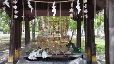 彌彦神社　(伊夜日子神社)の手水舎