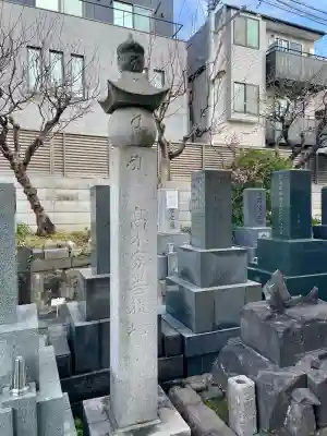 真英寺の{uncategorized: "未分類", other: "その他", undefined: "問題あり", building: "その他建物", grave: "お墓", sacred_gate: "鳥居", guardian: "狛犬", statue: "像", buddha: "仏像", history: "歴史", nature: "自然", garden: "庭園", animal: "動物", pagoda: "塔", temizu: "手水舎", mountain_gate: "山門・神門", sanctuary: "本殿・本堂", subordinate: "末社・摂社", art: "芸術", scenery: "景色", jizo: "地蔵", ema: "絵馬", goshuin: "御朱印", omikuji: "おみくじ", items: "授与品その他", amulet: "お守り", goshuincho: "御朱印帳", eats: "食事", festival: "お祭り", votive_dance: "神楽", shichigosan: "七五三参", wedding: "結婚式", experience: "体験その他", initially: "初詣", around: "周辺", anti_infection: "感染症対策"}