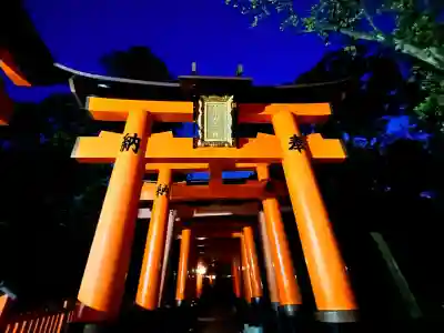 伏見稲荷大社(京都府)