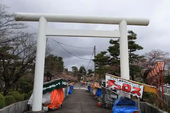 開成山大神宮の鳥居