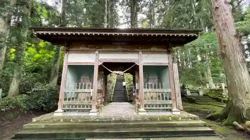 庭月山 月蔵院（庭月観音）の山門