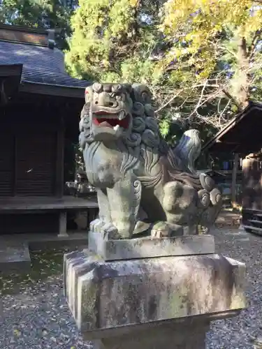 戸頭神社の狛犬