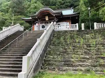 八幡神社の本殿・本堂