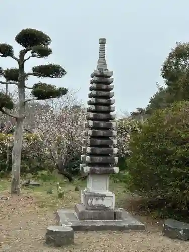 宝珠院の{uncategorized: "未分類", other: "その他", undefined: "問題あり", building: "その他建物", grave: "お墓", sacred_gate: "鳥居", guardian: "狛犬", statue: "像", buddha: "仏像", history: "歴史", nature: "自然", garden: "庭園", animal: "動物", pagoda: "塔", temizu: "手水舎", mountain_gate: "山門・神門", sanctuary: "本殿・本堂", subordinate: "末社・摂社", art: "芸術", scenery: "景色", jizo: "地蔵", ema: "絵馬", goshuin: "御朱印", omikuji: "おみくじ", items: "授与品その他", amulet: "お守り", goshuincho: "御朱印帳", eats: "食事", festival: "お祭り", votive_dance: "神楽", shichigosan: "七五三参", wedding: "結婚式", experience: "体験その他", initially: "初詣", around: "周辺", anti_infection: "感染症対策"}