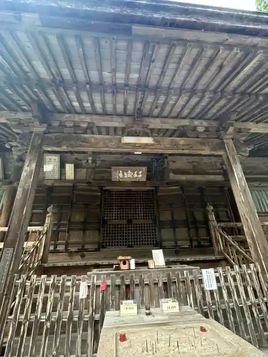 國分寺の本殿・本堂