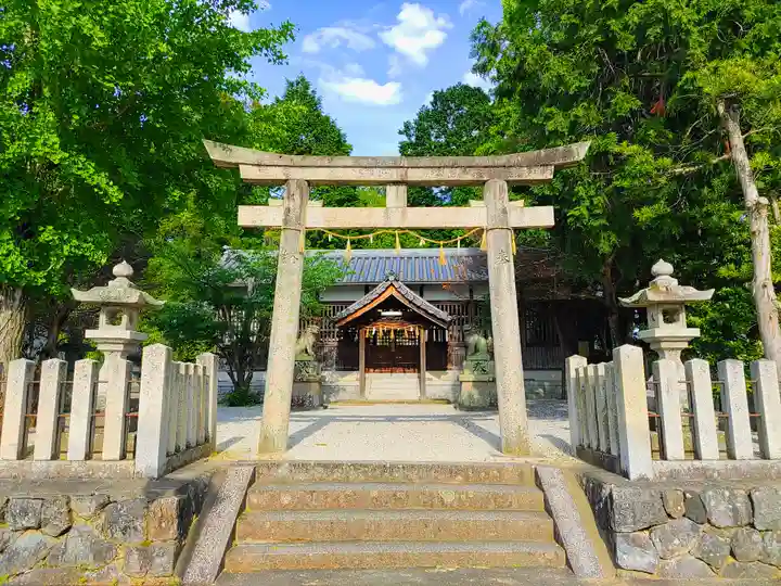 久米御縣神社の鳥居
