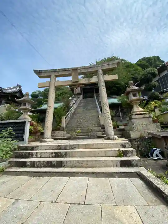 沼島八幡神社の鳥居