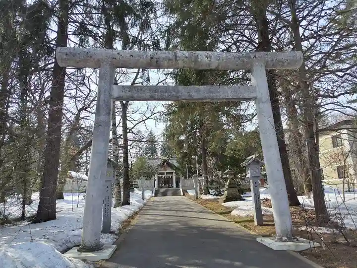 音更神社の鳥居