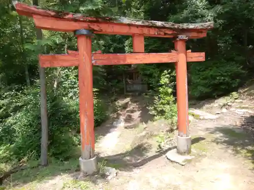 瀧山寺の鳥居